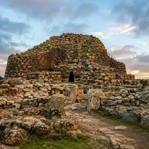 sardinia-ancient-stone-mound-ruins