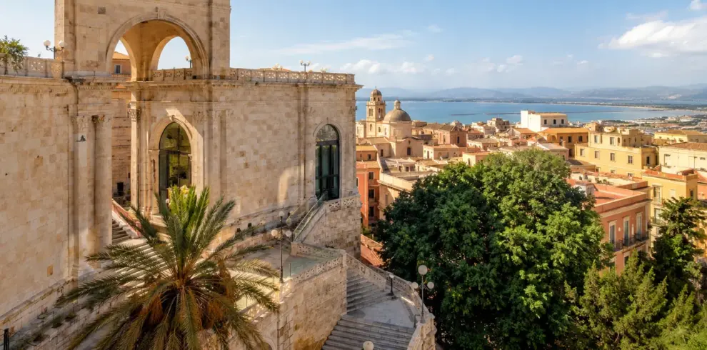 sardinia-mediterranean-city-sea-view